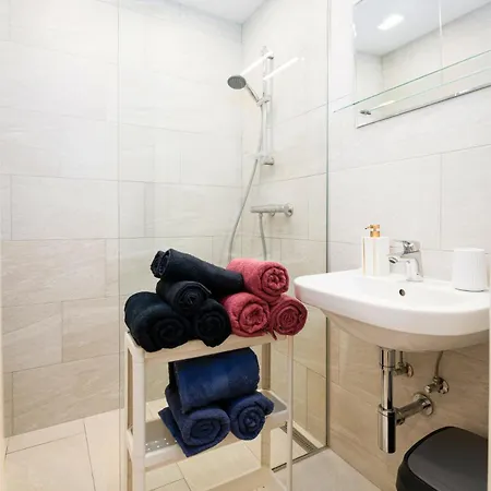 Luxury Kings Апартаменты
